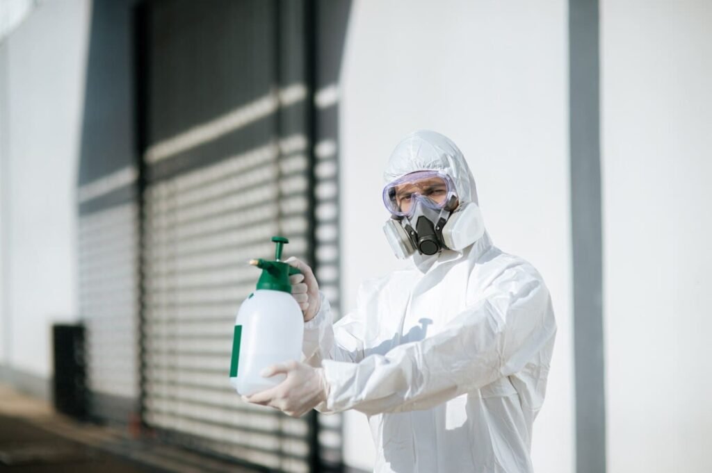 where does pest control spray in apartments
